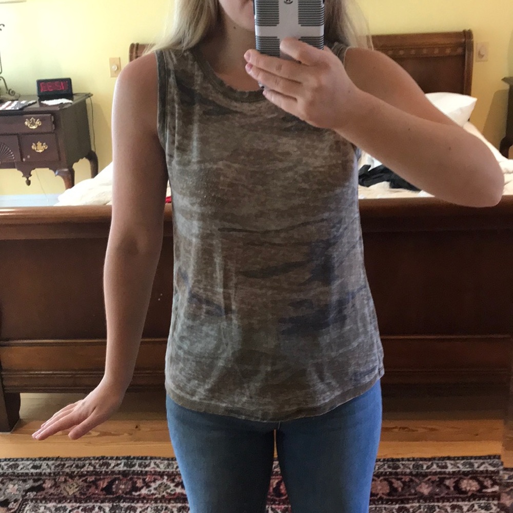 Camo Muscle T